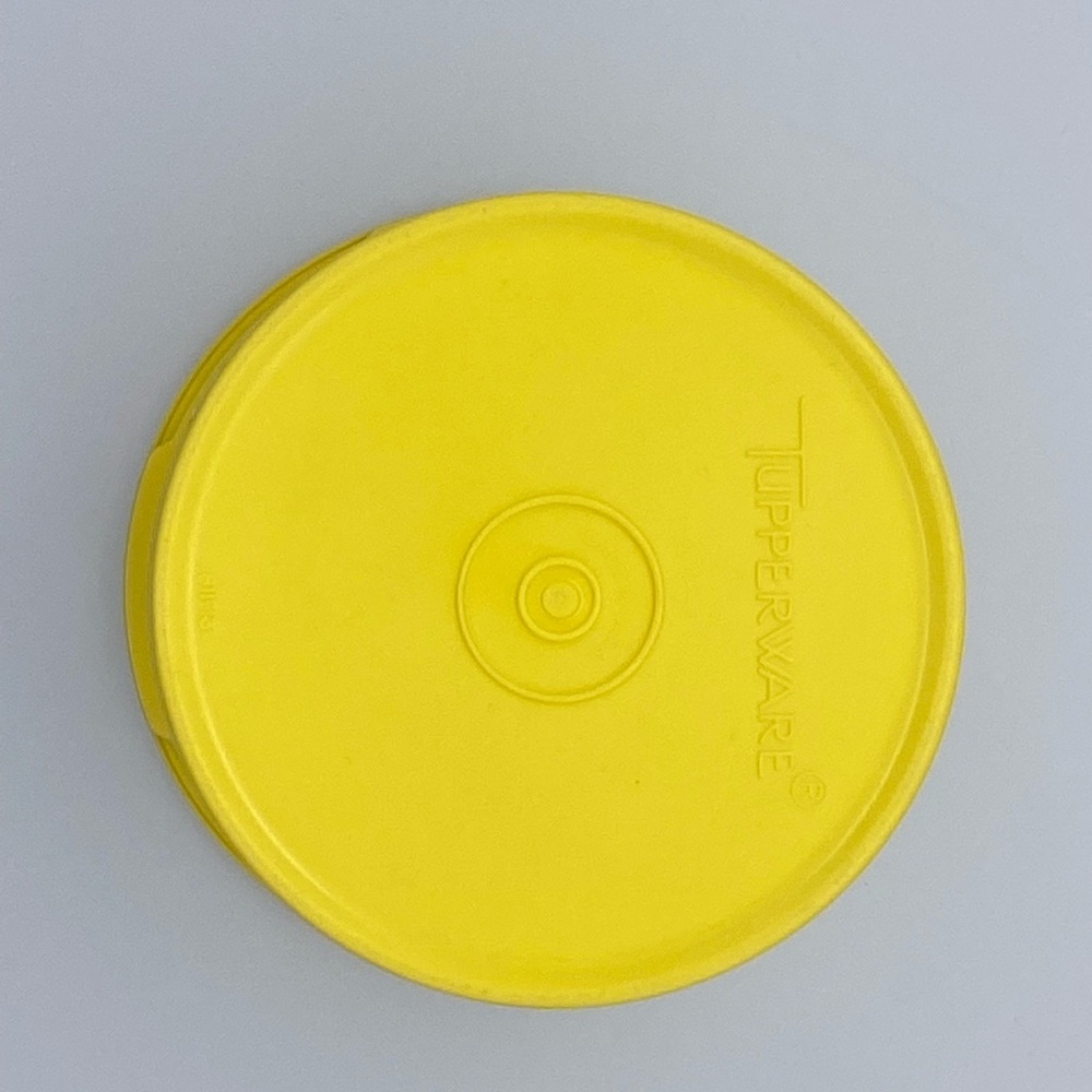 SOLD Vintage Tupperware Container 811-13 - Picture 5 of 9